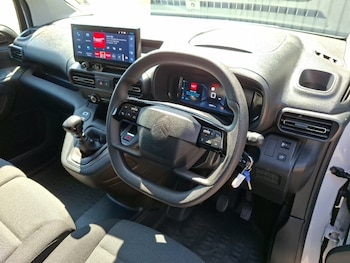 Used Citroen Berlingo 2024 for sale - 79195120: Photo