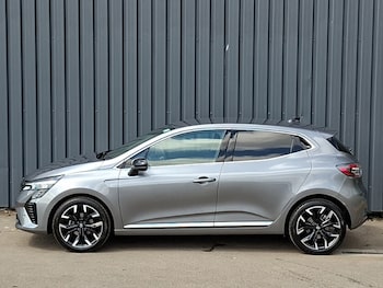 Used Renault Clio 2025 for sale - 79152826: Photo