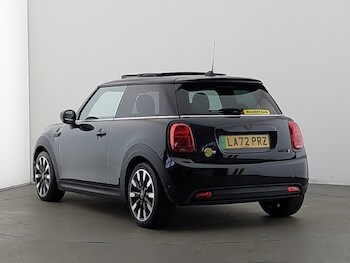 Used MINI Hatch 2022 for sale - 77434206: Photo