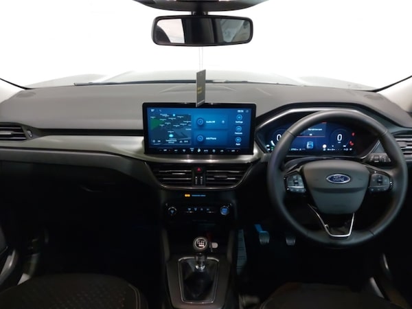 Used Ford Kuga 2025 for sale - 76195038: Photo 2