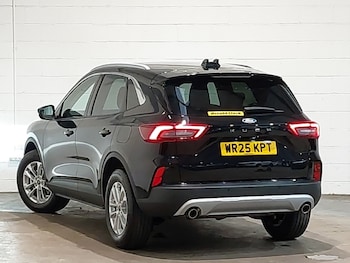 Used Ford Kuga 2025 for sale - 76195038: Photo 3