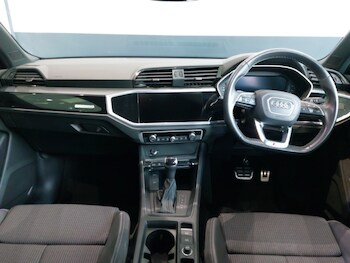 Used Audi Q3 2022 for sale - 77913050: Photo