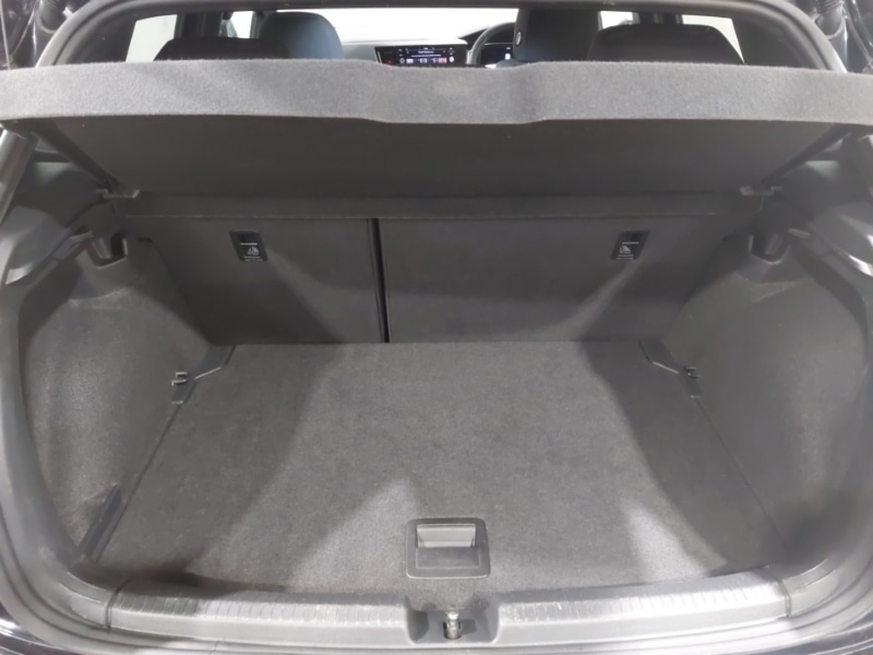 Used Volkswagen Polo 2022 for sale - 77353325: Photo 8