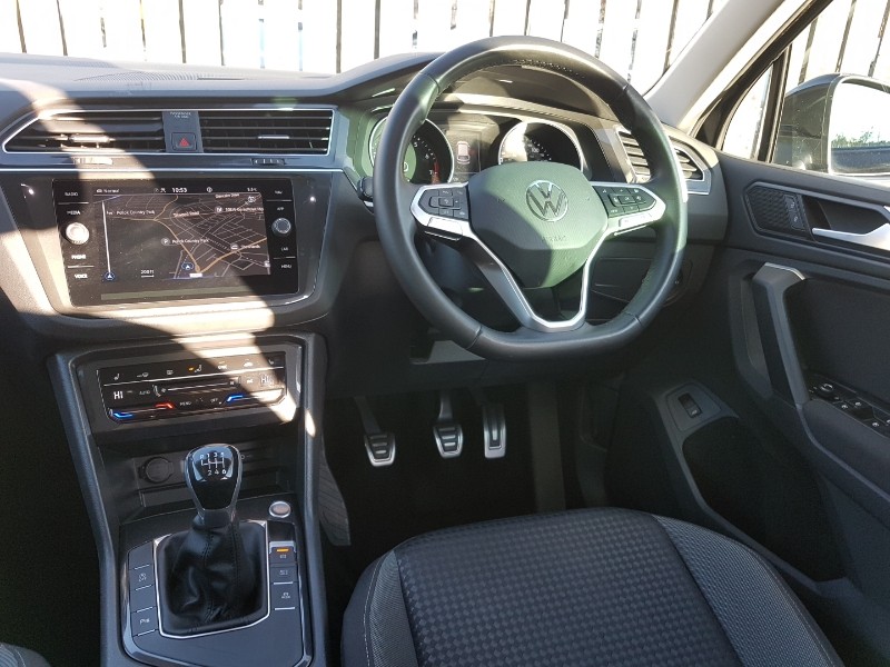 Used Volkswagen Tiguan 2022 for sale - 76713795: Photo 2