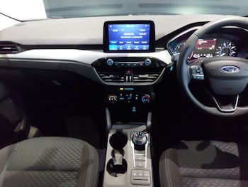 Used Ford Kuga 2020 for sale - 76548200: Photo