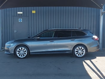 Used Skoda Superb 2024 for sale - 78423223: Photo