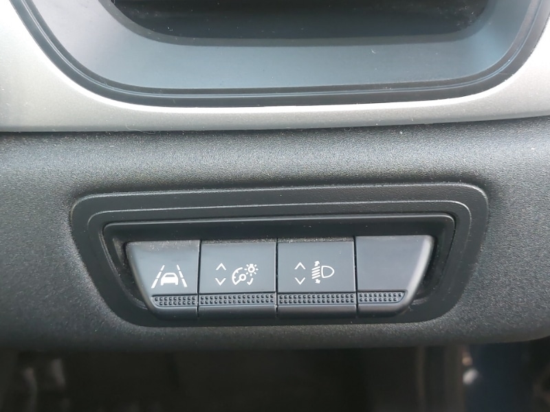 Used Renault Captur 2022 for sale - 77105106: Photo 12