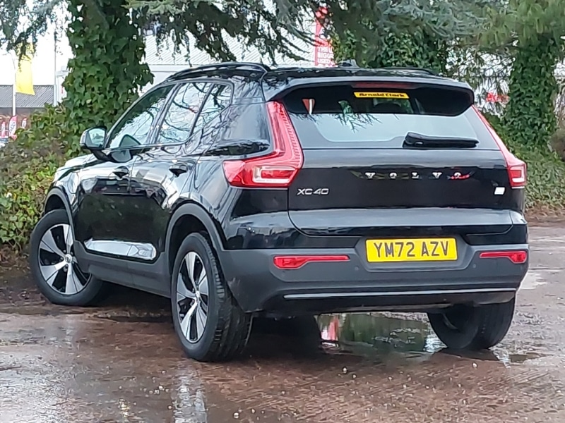 Used Volvo XC40 2023 for sale - 77573601: Photo 3