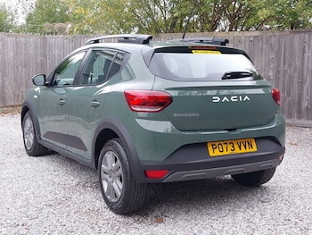 Used Dacia Sandero Stepway 2023 for sale - 76233116: Photo 3