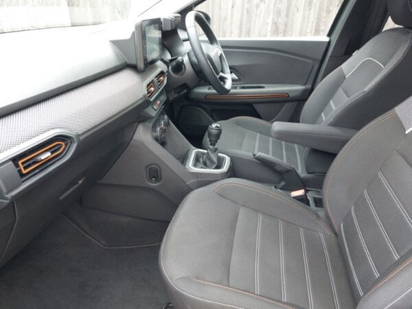 Used Dacia Sandero Stepway 2023 for sale - 76233116: Photo 5