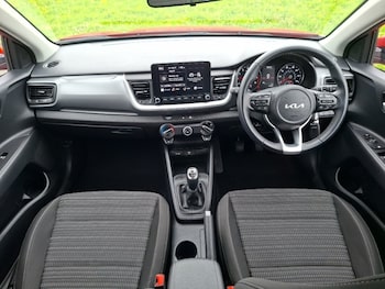 Used Kia Stonic 2023 for sale - 79100226: Photo