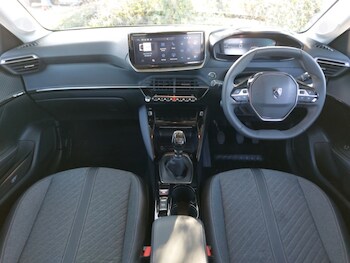 Used Peugeot 208 2024 for sale - 77948490: Photo