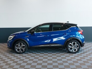 Used Renault Captur 2022 for sale - 77266122: Photo