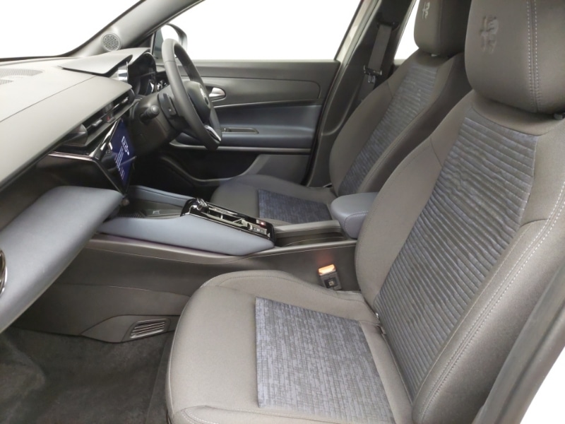 Used Alfa Romeo Junior 2025 for sale - 77767651: Photo 5