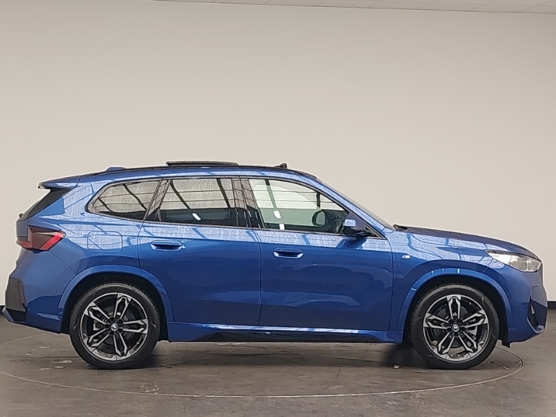 Used BMW iX1 2023 for sale - 76335469: Photo 2