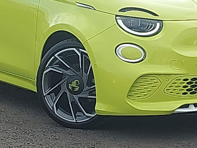 Used Abarth 500 2024 for sale - 78169946: Photo 9