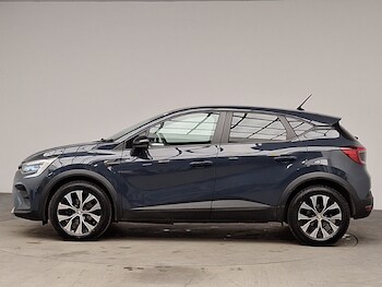 Used Renault Captur 2023 for sale - 77424034: Photo