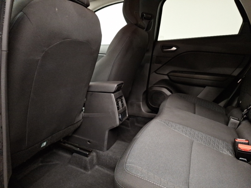 Used Renault Captur 2023 for sale - 77424034: Photo 6