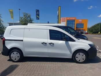 Used Nissan Other 2024 for sale - 79263014: Photo