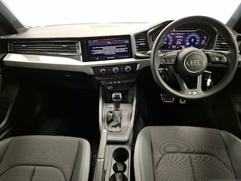 Used Audi A1 2023 for sale - 77977411: Photo