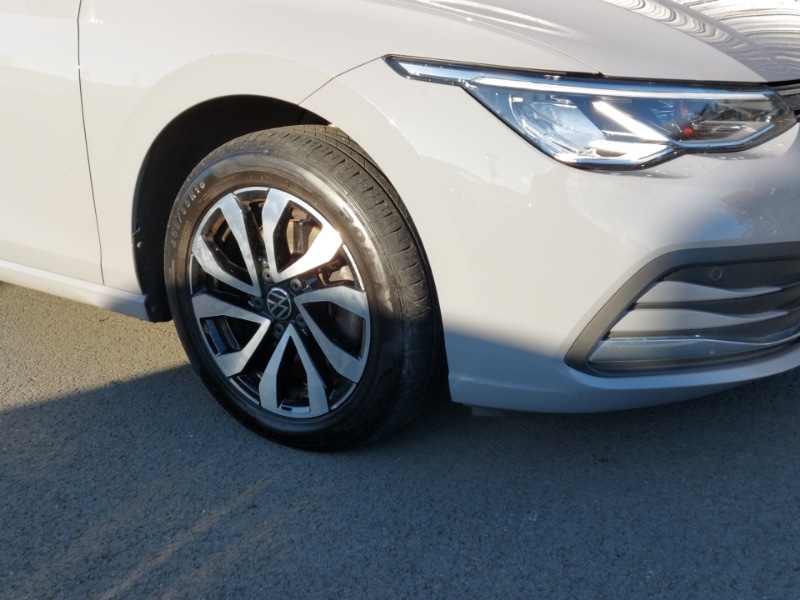 Used Volkswagen Golf 2022 for sale - 76671122: Photo 9