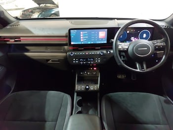 Used Hyundai KONA 2024 for sale - 76150076: Photo 2