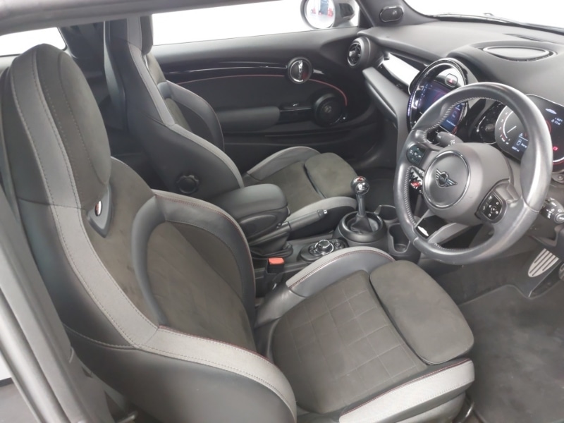 Used MINI Hatch 2021 for sale - 77004214: Photo 4