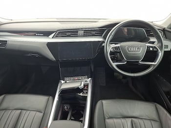 Used Audi Q8 2023 for sale - 79549294: Photo