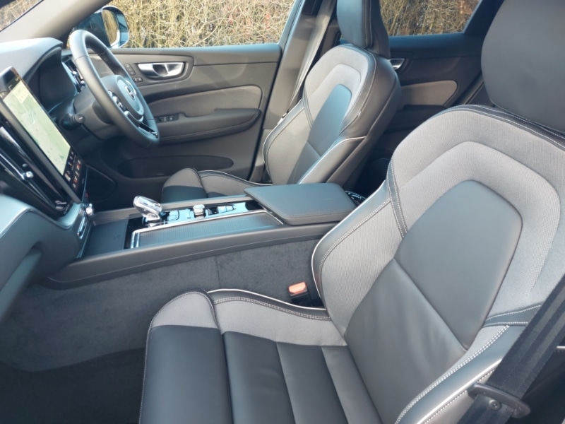 Used Volvo XC60 2025 for sale - 77209730: Photo 5