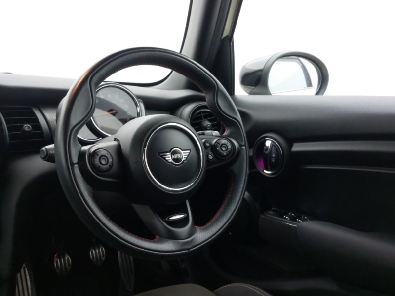 Used MINI Hatch 2020 for sale - 76331449: Photo 10