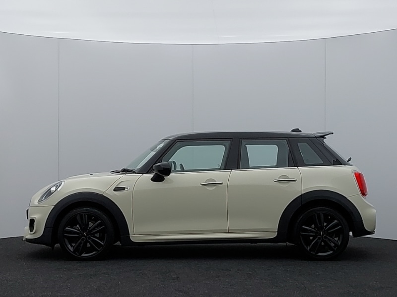 Used MINI Hatch 2020 for sale - 76331449: Photo 4