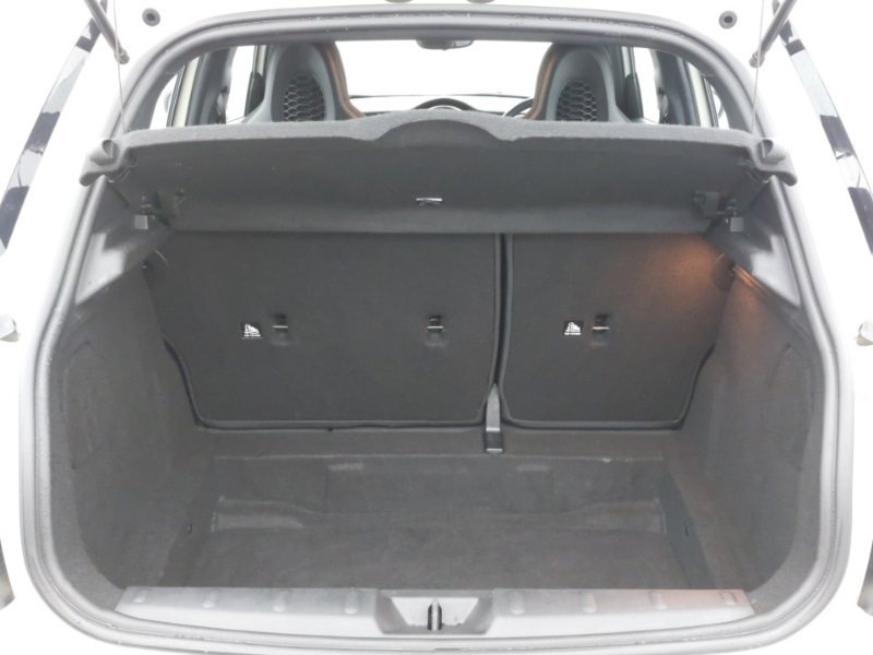 Used MINI Hatch 2020 for sale - 76331449: Photo 8