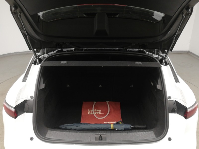 Used Renault Megane E Tech 2023 for sale - 77556408: Photo 8