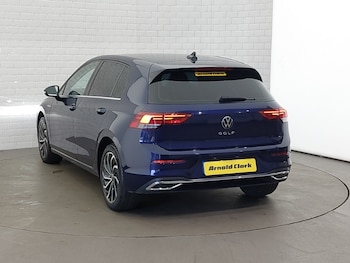 Used Volkswagen Golf 2020 for sale - 77762115: Photo