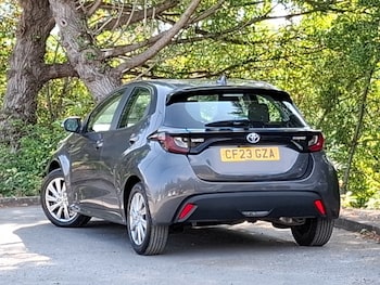 Used Toyota Yaris 2023 for sale - 79356065: Photo
