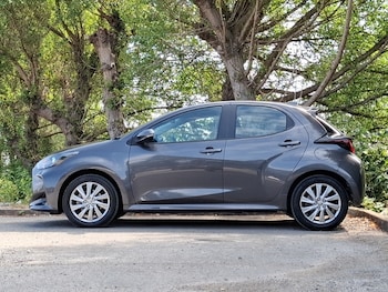 Used Toyota Yaris 2023 for sale - 79356065: Photo