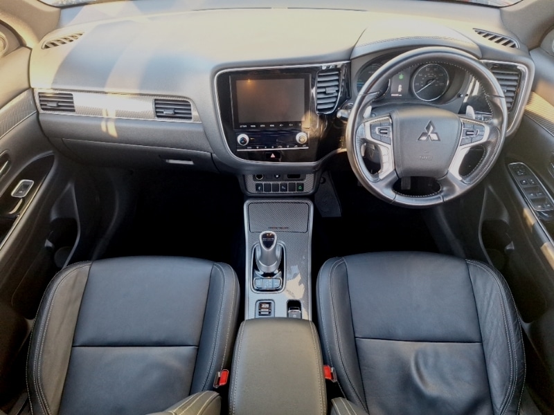 Used Mitsubishi Outlander 2021 for sale - 77108419: Photo 2