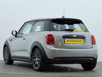 Used MINI Cooper 2023 for sale - 79685627: Photo