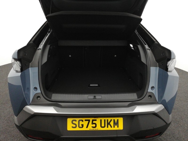 Used Peugeot 3008 2025 for sale - 76860914: Photo 8