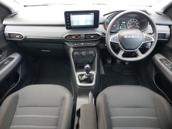 Used Dacia Sandero Stepway 2024 for sale - 77073826: Photo