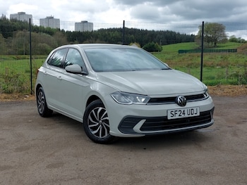 Used Volkswagen Polo 2024 for sale - 78537851: Photo