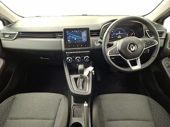 Used Renault Clio 2023 for sale - 78706813: Photo
