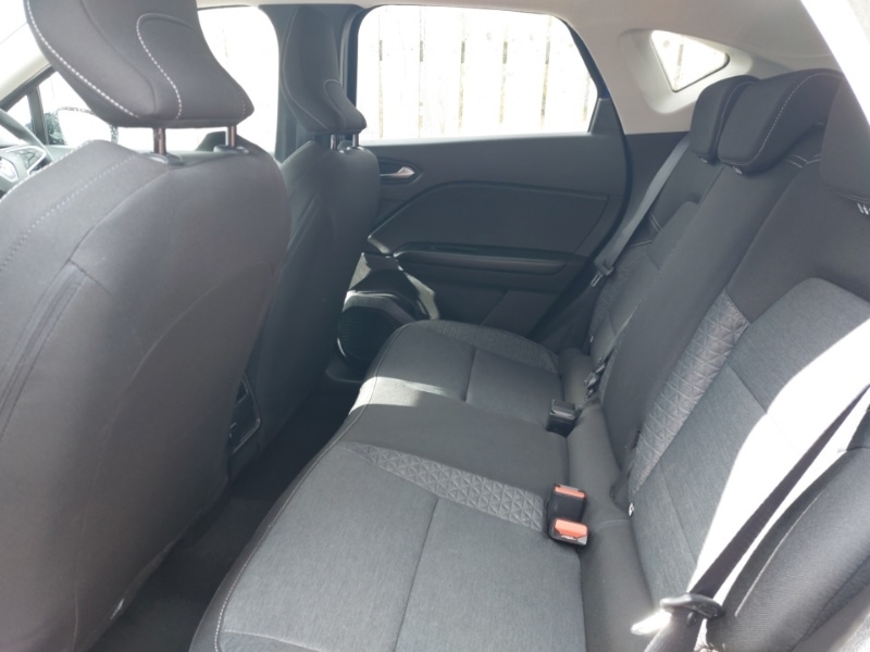 Used Renault Captur 2022 for sale - 78216180: Photo 6