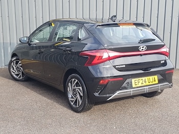 Used Hyundai i20 2024 for sale - 76135599: Photo 3