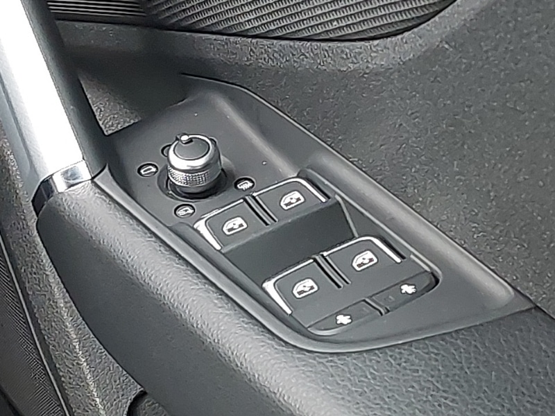 Used Audi Q2 2023 for sale - 77752359: Photo 10