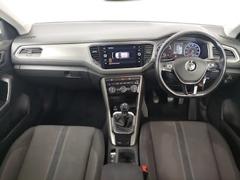 Used Volkswagen T-Roc 2020 for sale - 78298353: Photo