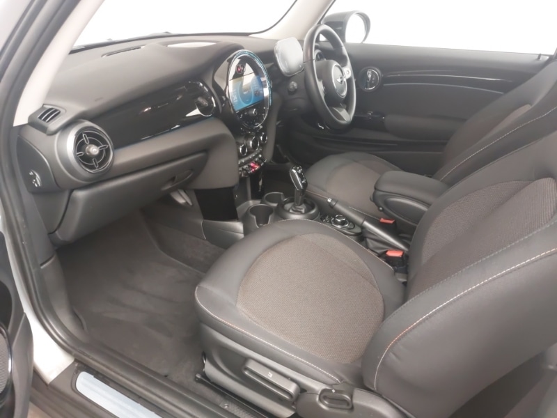 Used MINI Hatch 2023 for sale - 76796123: Photo 7