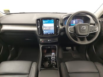 Used Volvo XC40 2024 for sale - 76472037: Photo