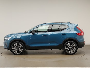 Used Volvo XC40 2024 for sale - 76472037: Photo