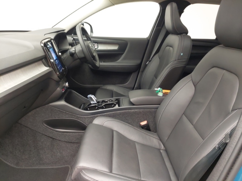 Used Volvo XC40 2024 for sale - 76472037: Photo 5